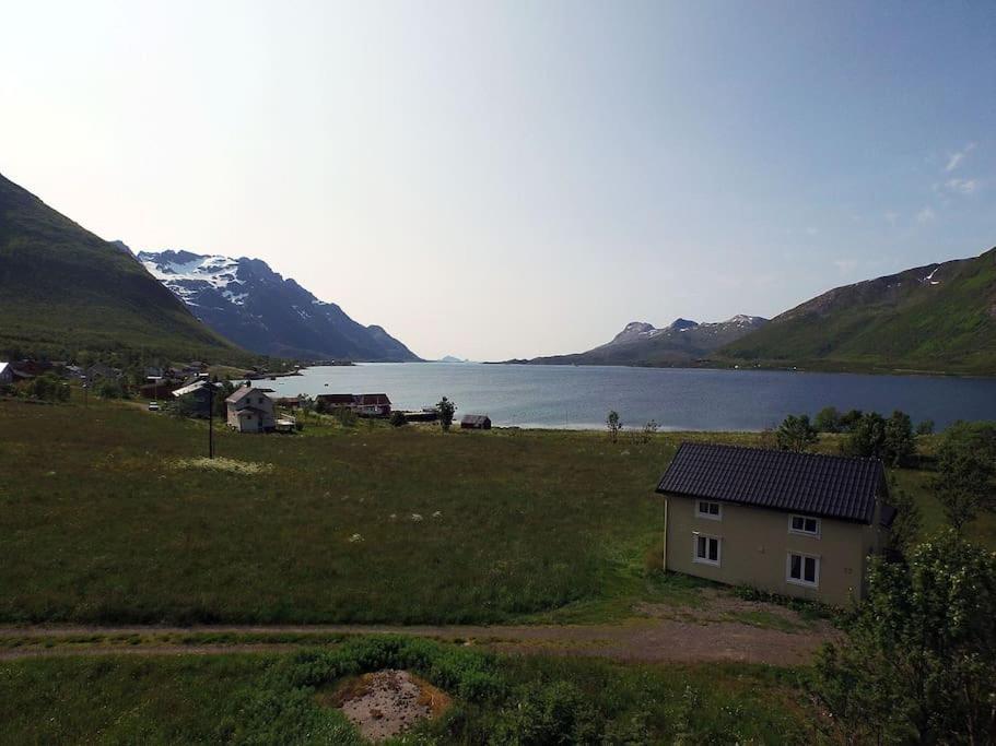 Charming House By The Sea, Lofoten! Laupstad Eksteriør bilde