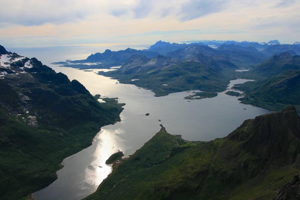 Charming House By The Sea, Lofoten! Laupstad Eksteriør bilde
